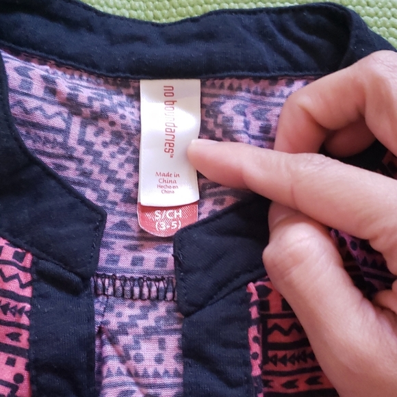 Top - Picture 3 of 4